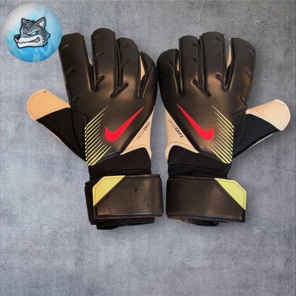 Nike Other - Nike Vapor Grip 3 Size 9 Promo 22 Goalkeeper GK Gloves FB2094-010 Black Red
